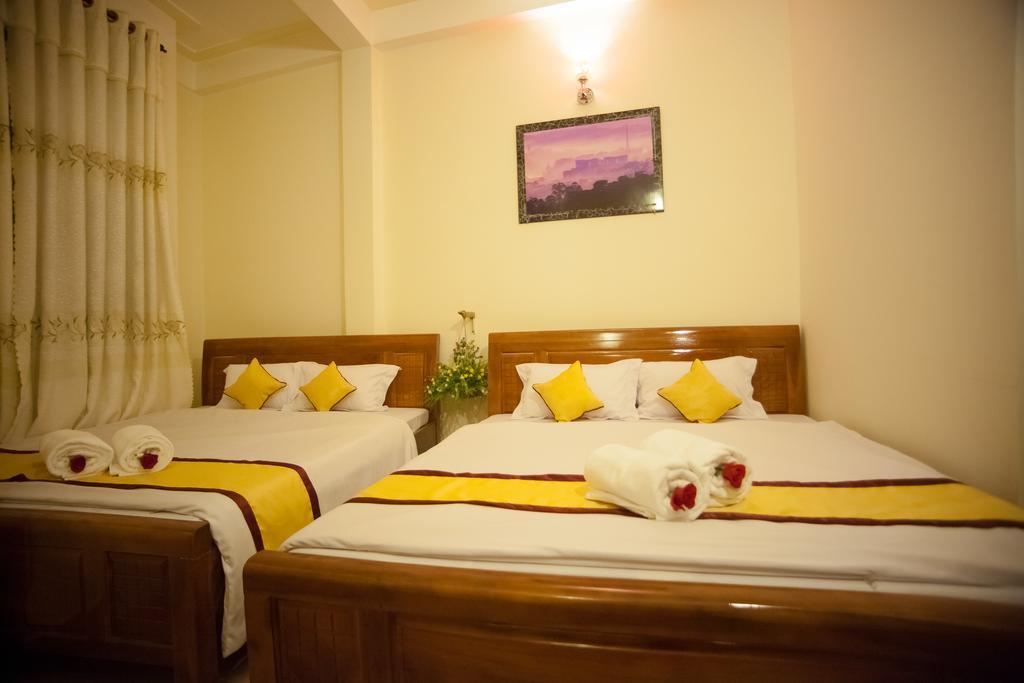 Happy Day 1 Hotel Dalat Rum bild