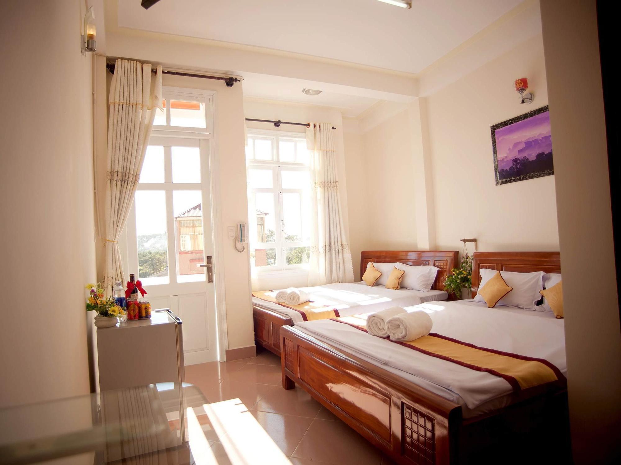 Happy Day 1 Hotel Dalat Exteriör bild